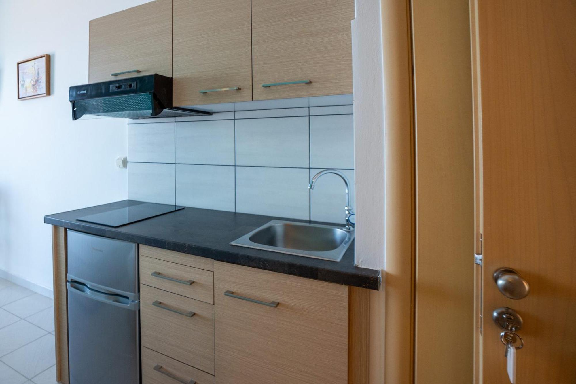 Elaia Modern Apartments Ayía Kiriakí Esterno foto